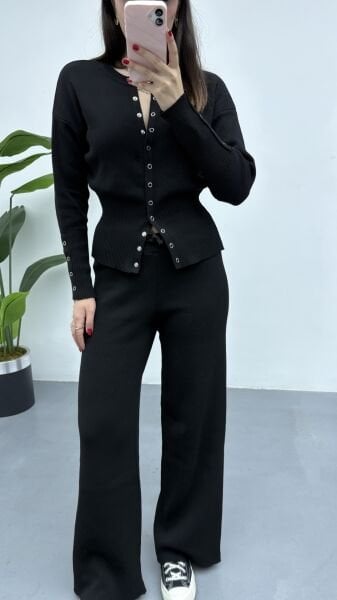 Bele Oturan Triko Takım - Siyah