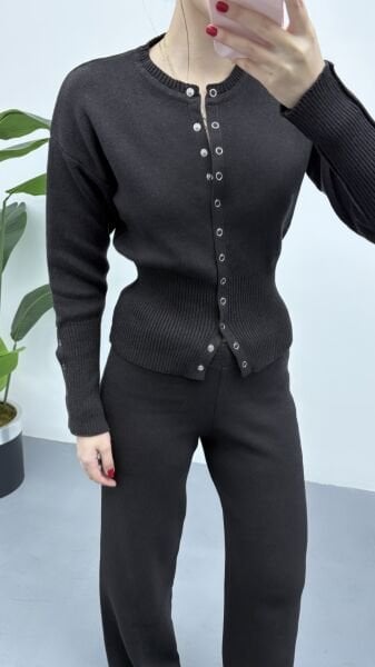 Bele Oturan Takım - Acı Kahve